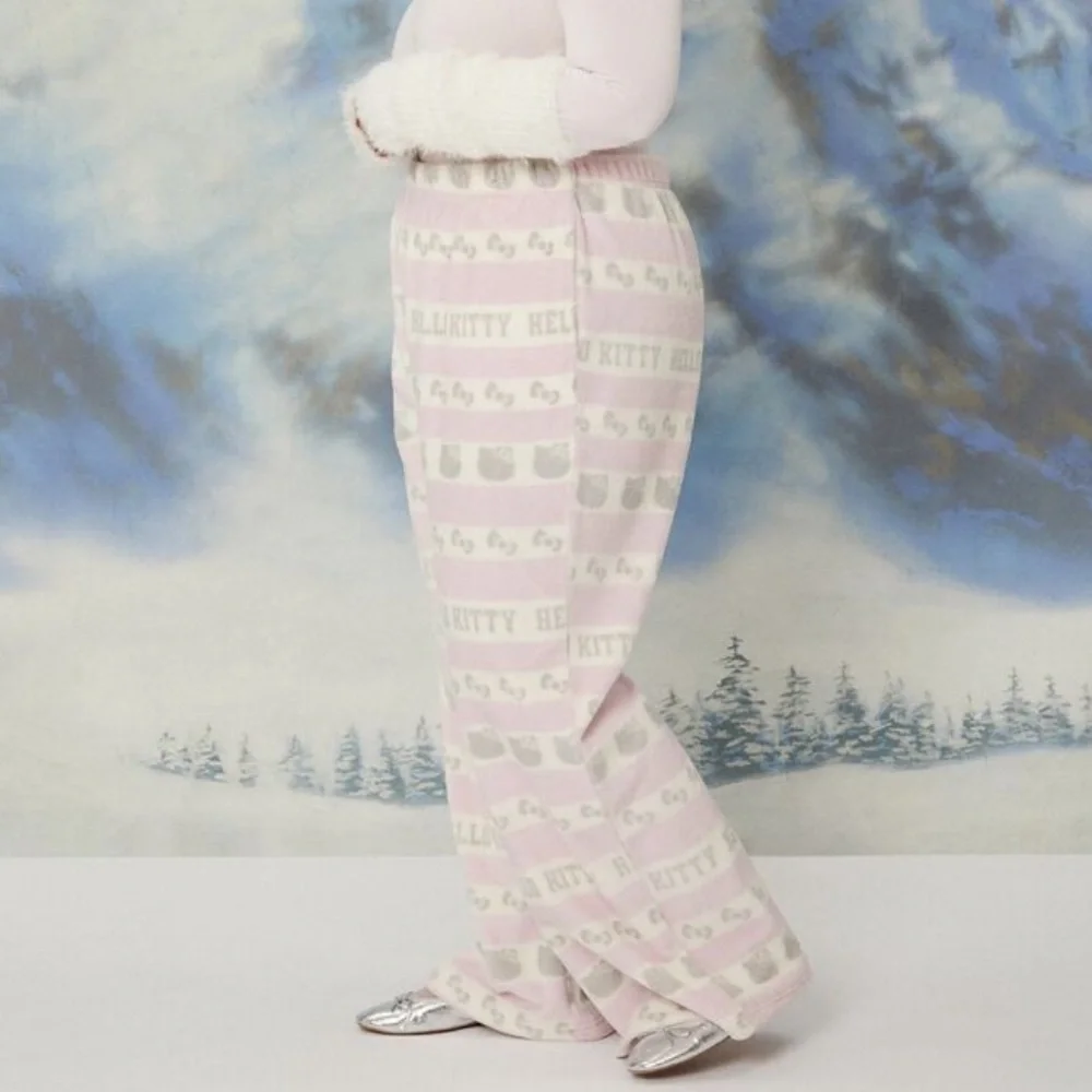 NEW Hello Kitty Pajama Pants - Picture 13 of 16